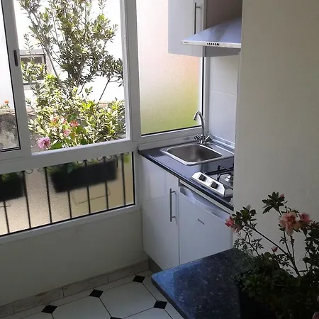 בית נופש Maravilhas House פונשל